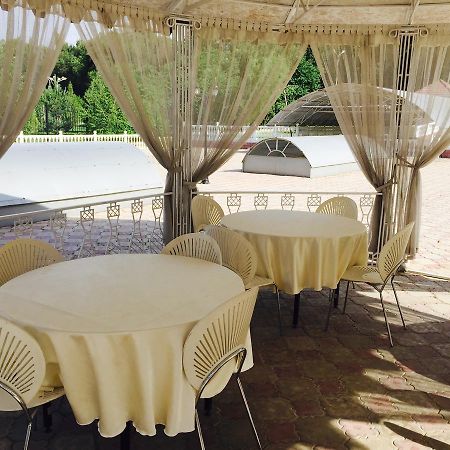 Hotel Ark Ms Taras Exterior foto