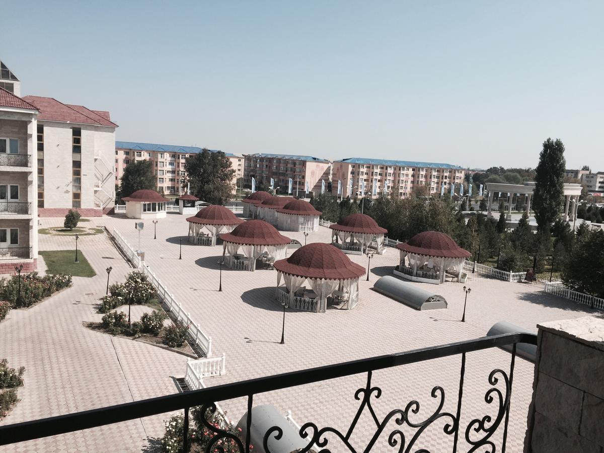 Hotel Ark Ms Taras Exterior foto